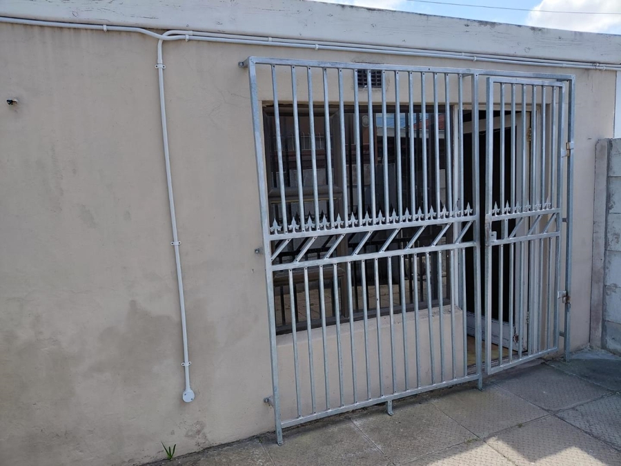 To Let 0 Bedroom Property for Rent in Parow Valley Western Cape